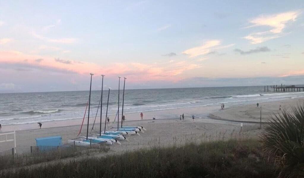 Villa 2501 S Ocean Blvd, 1115 - Ocean View Sleeps 8 à Myrtle Beach Extérieur photo